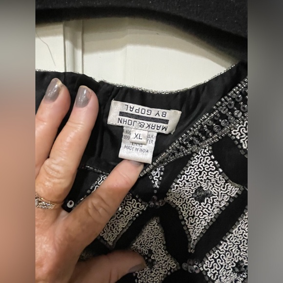 Mark & John by Gopal Dress - Picture 8 of 16